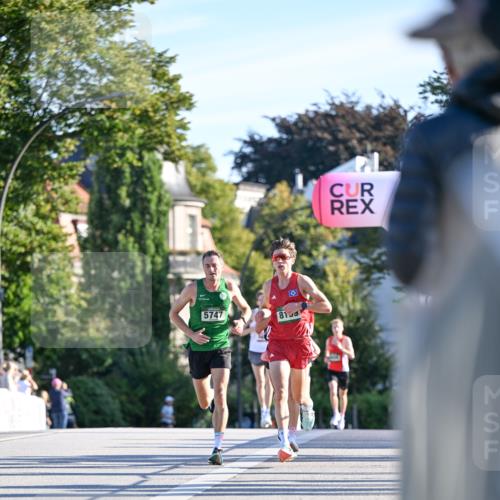 07.09.2025 - BARMER Alsterlauf Dr. Thomas Lammeyer http://msf.ph/oto/8705252 07.09.2025 09:20:01 Laufen 5747, 813 meine-sportfotos.de