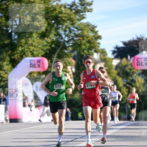 07.09.2025 - BARMER Alsterlauf Dr. Thomas Lammeyer http://msf.ph/oto/8705267 07.09.2025 09:20:03 Laufen 5747, 8195, 966 meine-sportfotos.de