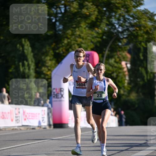 07.09.2025 - BARMER Alsterlauf Dr. Thomas Lammeyer http://msf.ph/oto/8705289 07.09.2025 09:20:07 Laufen 5604, 2580, 7510, 23 meine-sportfotos.de