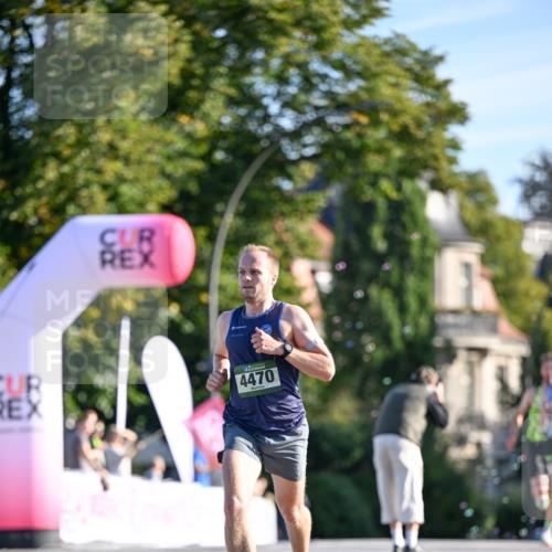 07.09.2025 - BARMER Alsterlauf Dr. Thomas Lammeyer http://msf.ph/oto/8705342 07.09.2025 09:20:25 Laufen 4470 meine-sportfotos.de