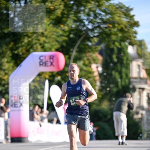 07.09.2025 - BARMER Alsterlauf Dr. Thomas Lammeyer http://msf.ph/oto/8705343 07.09.2025 09:20:25 Laufen 4430 meine-sportfotos.de