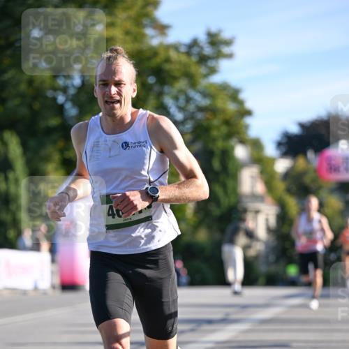07.09.2025 - BARMER Alsterlauf Dr. Thomas Lammeyer http://msf.ph/oto/8705411 07.09.2025 09:20:37 Laufen 46 meine-sportfotos.de