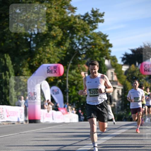 07.09.2025 - BARMER Alsterlauf Dr. Thomas Lammeyer http://msf.ph/oto/8705458 07.09.2025 09:20:47 Laufen 5203, 3206 meine-sportfotos.de