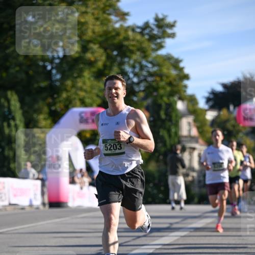 07.09.2025 - BARMER Alsterlauf Dr. Thomas Lammeyer http://msf.ph/oto/8705463 07.09.2025 09:20:47 Laufen 5203 meine-sportfotos.de