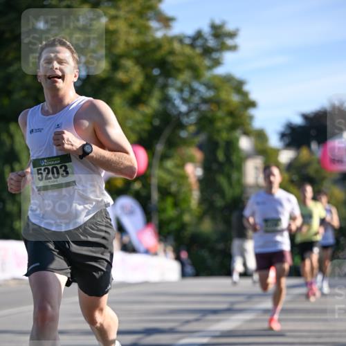 07.09.2025 - BARMER Alsterlauf Dr. Thomas Lammeyer http://msf.ph/oto/8705468 07.09.2025 09:20:48 Laufen 136, 5203 meine-sportfotos.de