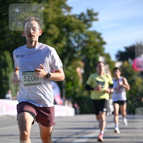 07.09.2025 - BARMER Alsterlauf Dr. Thomas Lammeyer http://msf.ph/oto/8705481 07.09.2025 09:20:50 Laufen 36, 5206 meine-sportfotos.de