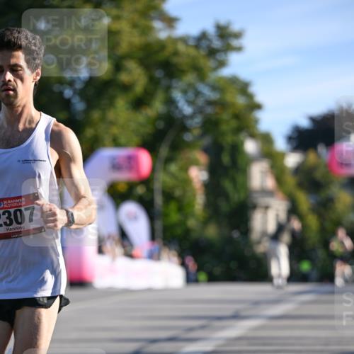 07.09.2025 - BARMER Alsterlauf Dr. Thomas Lammeyer http://msf.ph/oto/8705497 07.09.2025 09:20:53 Laufen 36, 2307 meine-sportfotos.de