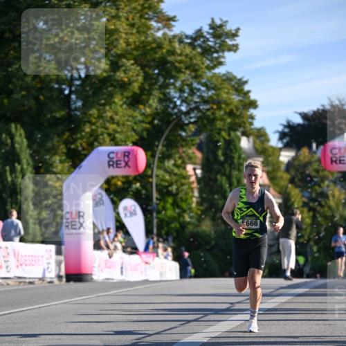 07.09.2025 - BARMER Alsterlauf Dr. Thomas Lammeyer http://msf.ph/oto/8705526 07.09.2025 09:21:01 Laufen 5666 meine-sportfotos.de