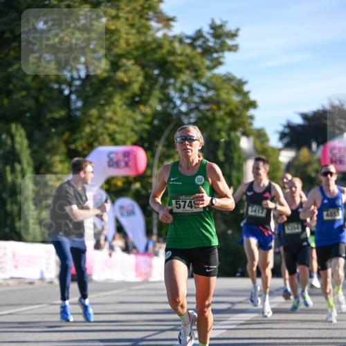 07.09.2025 - BARMER Alsterlauf Dr. Thomas Lammeyer http://msf.ph/oto/8705632 07.09.2025 09:21:27 Laufen 574, 5417, 136, 4, 4853, 34 meine-sportfotos.de