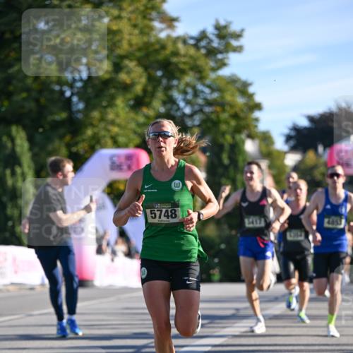 07.09.2025 - BARMER Alsterlauf Dr. Thomas Lammeyer http://msf.ph/oto/8705634 07.09.2025 09:21:27 Laufen 5748, 5417, 4853 meine-sportfotos.de