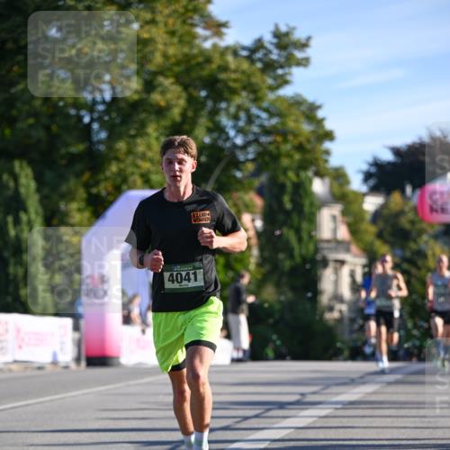07.09.2025 - BARMER Alsterlauf Dr. Thomas Lammeyer http://msf.ph/oto/8705657 07.09.2025 09:21:31 Laufen 4041 meine-sportfotos.de