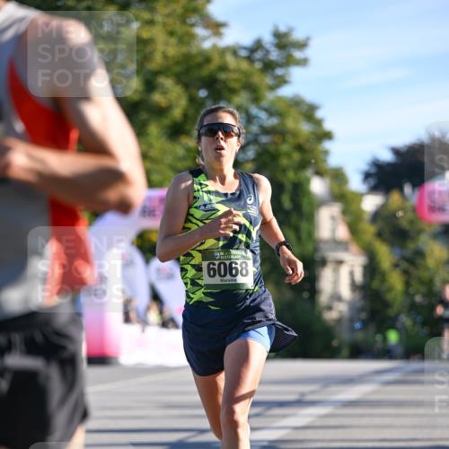 07.09.2025 - BARMER Alsterlauf Dr. Thomas Lammeyer http://msf.ph/oto/8705701 07.09.2025 09:21:37 Laufen 36, 6068 meine-sportfotos.de
