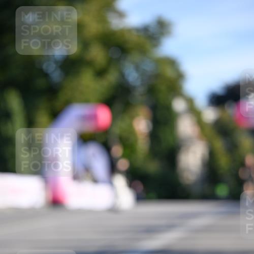 07.09.2025 - BARMER Alsterlauf Dr. Thomas Lammeyer http://msf.ph/oto/8705709 07.09.2025 09:21:38 Laufen 64 meine-sportfotos.de