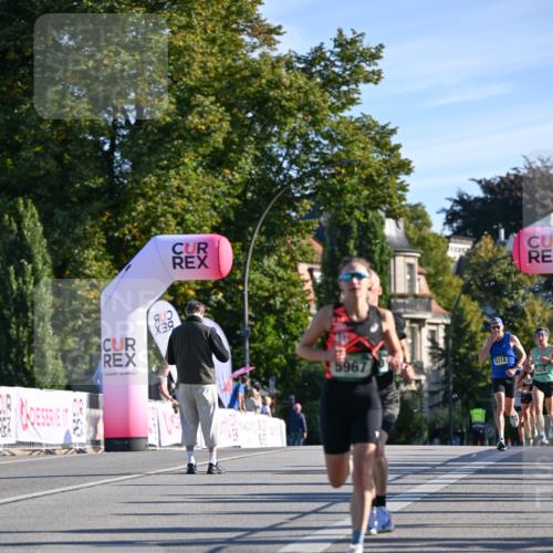 07.09.2025 - BARMER Alsterlauf Dr. Thomas Lammeyer http://msf.ph/oto/8705715 07.09.2025 09:21:44 Laufen 5967, 8314, 5429 meine-sportfotos.de