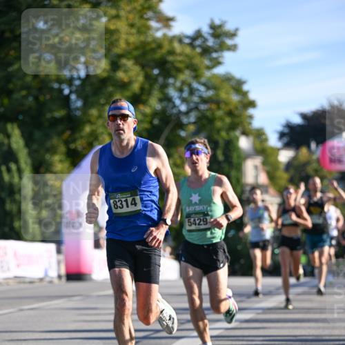 07.09.2025 - BARMER Alsterlauf Dr. Thomas Lammeyer http://msf.ph/oto/8705748 07.09.2025 09:21:50 Laufen 8314, 5429 meine-sportfotos.de