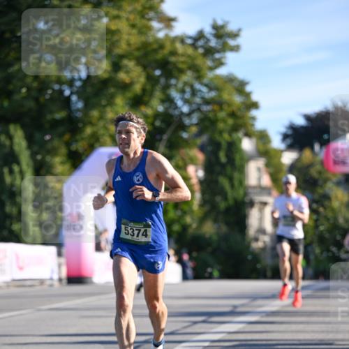 07.09.2025 - BARMER Alsterlauf Dr. Thomas Lammeyer http://msf.ph/oto/8705799 07.09.2025 09:21:59 Laufen 5374 meine-sportfotos.de