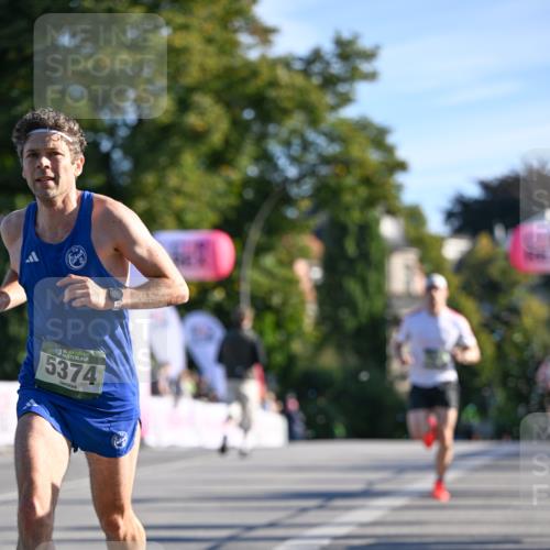 07.09.2025 - BARMER Alsterlauf Dr. Thomas Lammeyer http://msf.ph/oto/8705803 07.09.2025 09:22:00 Laufen 5374 meine-sportfotos.de