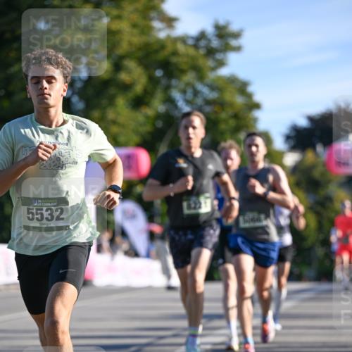 07.09.2025 - BARMER Alsterlauf Dr. Thomas Lammeyer http://msf.ph/oto/8705828 07.09.2025 09:22:07 Laufen 36, 5532 meine-sportfotos.de