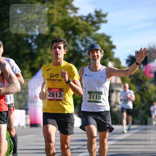 07.09.2025 - BARMER Alsterlauf Dr. Thomas Lammeyer http://msf.ph/oto/8705891 07.09.2025 09:22:23 Laufen 36, 2613, 3118 meine-sportfotos.de