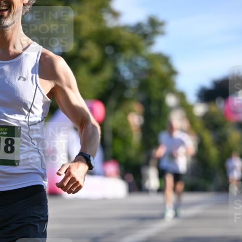 07.09.2025 - BARMER Alsterlauf Dr. Thomas Lammeyer http://msf.ph/oto/8705899 07.09.2025 09:22:24 Laufen 18 meine-sportfotos.de