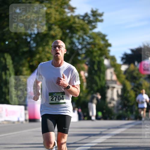 07.09.2025 - BARMER Alsterlauf Dr. Thomas Lammeyer http://msf.ph/oto/8705908 07.09.2025 09:22:26 Laufen 36, 2704 meine-sportfotos.de