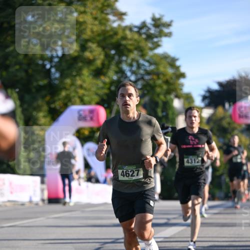 07.09.2025 - BARMER Alsterlauf Dr. Thomas Lammeyer http://msf.ph/oto/8705953 07.09.2025 09:22:39 Laufen 4627, 4312 meine-sportfotos.de