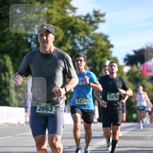 07.09.2025 - BARMER Alsterlauf Dr. Thomas Lammeyer http://msf.ph/oto/8705978 07.09.2025 09:22:43 Laufen 36, 2663, 5274, 5979 meine-sportfotos.de