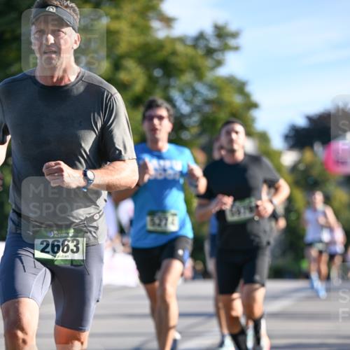 07.09.2025 - BARMER Alsterlauf Dr. Thomas Lammeyer http://msf.ph/oto/8705981 07.09.2025 09:22:43 Laufen 36, 2663, 5274 meine-sportfotos.de