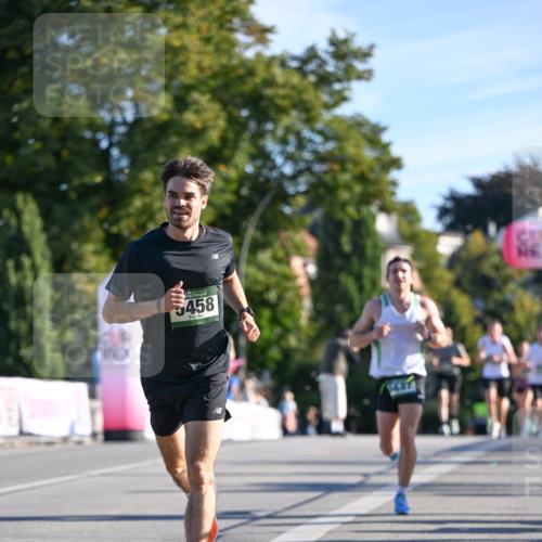 07.09.2025 - BARMER Alsterlauf Dr. Thomas Lammeyer http://msf.ph/oto/8705996 07.09.2025 09:22:46 Laufen 136, 5458 meine-sportfotos.de