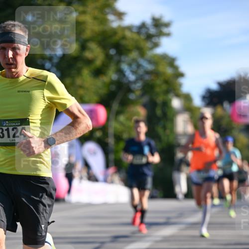 07.09.2025 - BARMER Alsterlauf Dr. Thomas Lammeyer http://msf.ph/oto/8706080 07.09.2025 09:23:00 Laufen 136, 3124 meine-sportfotos.de