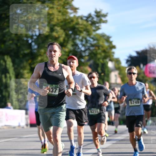 07.09.2025 - BARMER Alsterlauf Dr. Thomas Lammeyer http://msf.ph/oto/8706137 07.09.2025 09:23:12 Laufen 037, 8218, 5749 meine-sportfotos.de
