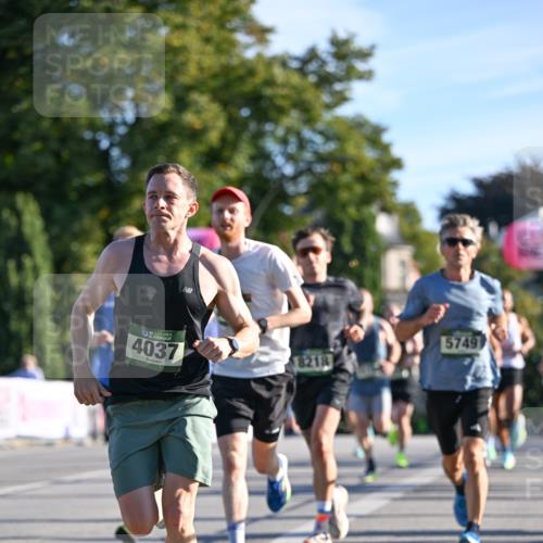 07.09.2025 - BARMER Alsterlauf Dr. Thomas Lammeyer http://msf.ph/oto/8706138 07.09.2025 09:23:12 Laufen 36, 4037, 8218, 5749 meine-sportfotos.de