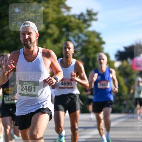 07.09.2025 - BARMER Alsterlauf Dr. Thomas Lammeyer http://msf.ph/oto/8706161 07.09.2025 09:23:16 Laufen 5430, 636, 2401, 4695 meine-sportfotos.de