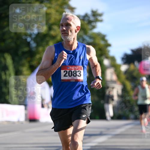 07.09.2025 - BARMER Alsterlauf Dr. Thomas Lammeyer http://msf.ph/oto/8706169 07.09.2025 09:23:17 Laufen 36, 2083 meine-sportfotos.de