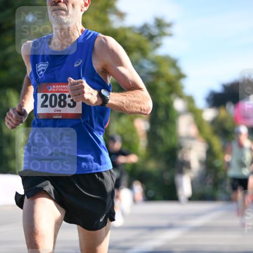 07.09.2025 - BARMER Alsterlauf Dr. Thomas Lammeyer http://msf.ph/oto/8706171 07.09.2025 09:23:17 Laufen 36, 2083 meine-sportfotos.de