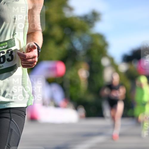 07.09.2025 - BARMER Alsterlauf Dr. Thomas Lammeyer http://msf.ph/oto/8706188 07.09.2025 09:23:22 Laufen 63, 694 meine-sportfotos.de