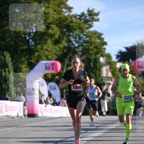 07.09.2025 - BARMER Alsterlauf Dr. Thomas Lammeyer http://msf.ph/oto/8706193 07.09.2025 09:23:23 Laufen 5980, 2658 meine-sportfotos.de
