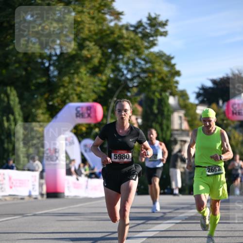 07.09.2025 - BARMER Alsterlauf Dr. Thomas Lammeyer http://msf.ph/oto/8706194 07.09.2025 09:23:23 Laufen 5980, 2658 meine-sportfotos.de