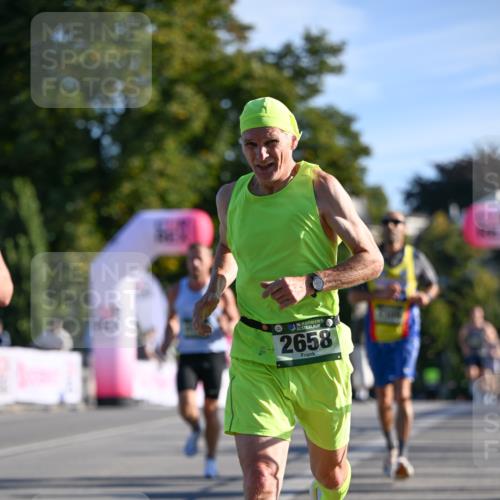 07.09.2025 - BARMER Alsterlauf Dr. Thomas Lammeyer http://msf.ph/oto/8706203 07.09.2025 09:23:25 Laufen 36, 2658 meine-sportfotos.de