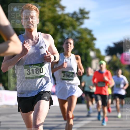 07.09.2025 - BARMER Alsterlauf Dr. Thomas Lammeyer http://msf.ph/oto/8706247 07.09.2025 09:23:36 Laufen 1, 3180, 2964 meine-sportfotos.de