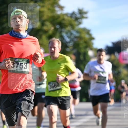 07.09.2025 - BARMER Alsterlauf Dr. Thomas Lammeyer http://msf.ph/oto/8706262 07.09.2025 09:23:38 Laufen 36, 3753, 3669 meine-sportfotos.de