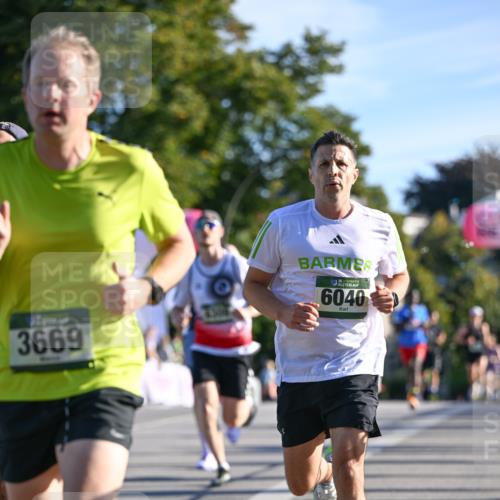 07.09.2025 - BARMER Alsterlauf Dr. Thomas Lammeyer http://msf.ph/oto/8706266 07.09.2025 09:23:39 Laufen 3669, 36, 6040 meine-sportfotos.de