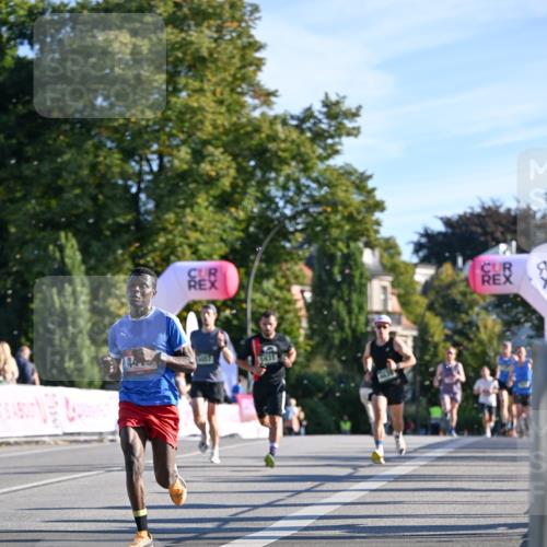 07.09.2025 - BARMER Alsterlauf Dr. Thomas Lammeyer http://msf.ph/oto/8706277 07.09.2025 09:23:44 Laufen  meine-sportfotos.de