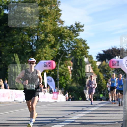 07.09.2025 - BARMER Alsterlauf Dr. Thomas Lammeyer http://msf.ph/oto/8706296 07.09.2025 09:23:47 Laufen 4639 meine-sportfotos.de