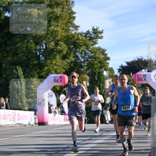 07.09.2025 - BARMER Alsterlauf Dr. Thomas Lammeyer http://msf.ph/oto/8706309 07.09.2025 09:23:50 Laufen 3701, 3673, 4916, 8389 meine-sportfotos.de