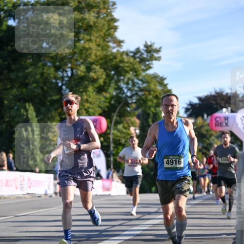 07.09.2025 - BARMER Alsterlauf Dr. Thomas Lammeyer http://msf.ph/oto/8706313 07.09.2025 09:23:51 Laufen 18389, 4916, 54 meine-sportfotos.de