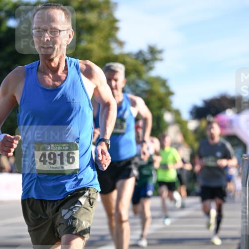 07.09.2025 - BARMER Alsterlauf Dr. Thomas Lammeyer http://msf.ph/oto/8706322 07.09.2025 09:23:52 Laufen 36, 4916 meine-sportfotos.de