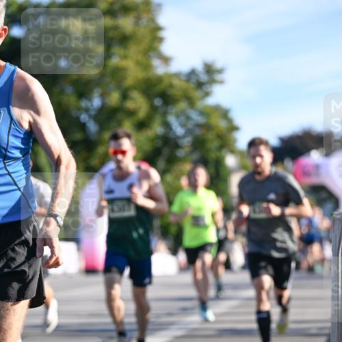07.09.2025 - BARMER Alsterlauf Dr. Thomas Lammeyer http://msf.ph/oto/8706328 07.09.2025 09:23:53 Laufen  meine-sportfotos.de