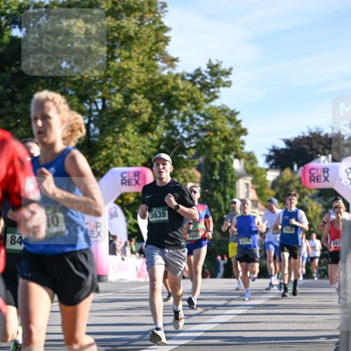 07.09.2025 - BARMER Alsterlauf Dr. Thomas Lammeyer http://msf.ph/oto/8706349 07.09.2025 09:23:57 Laufen 84, 10, 3639, 2680, 5828, 2677 meine-sportfotos.de