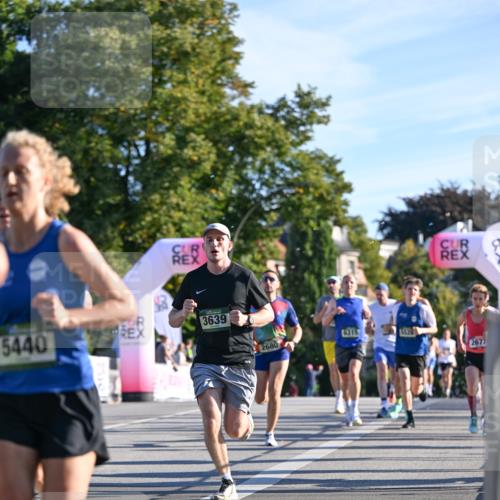 07.09.2025 - BARMER Alsterlauf Dr. Thomas Lammeyer http://msf.ph/oto/8706350 07.09.2025 09:23:57 Laufen 5440, 3639, 6315, 582, 2680, 54, 2677 meine-sportfotos.de